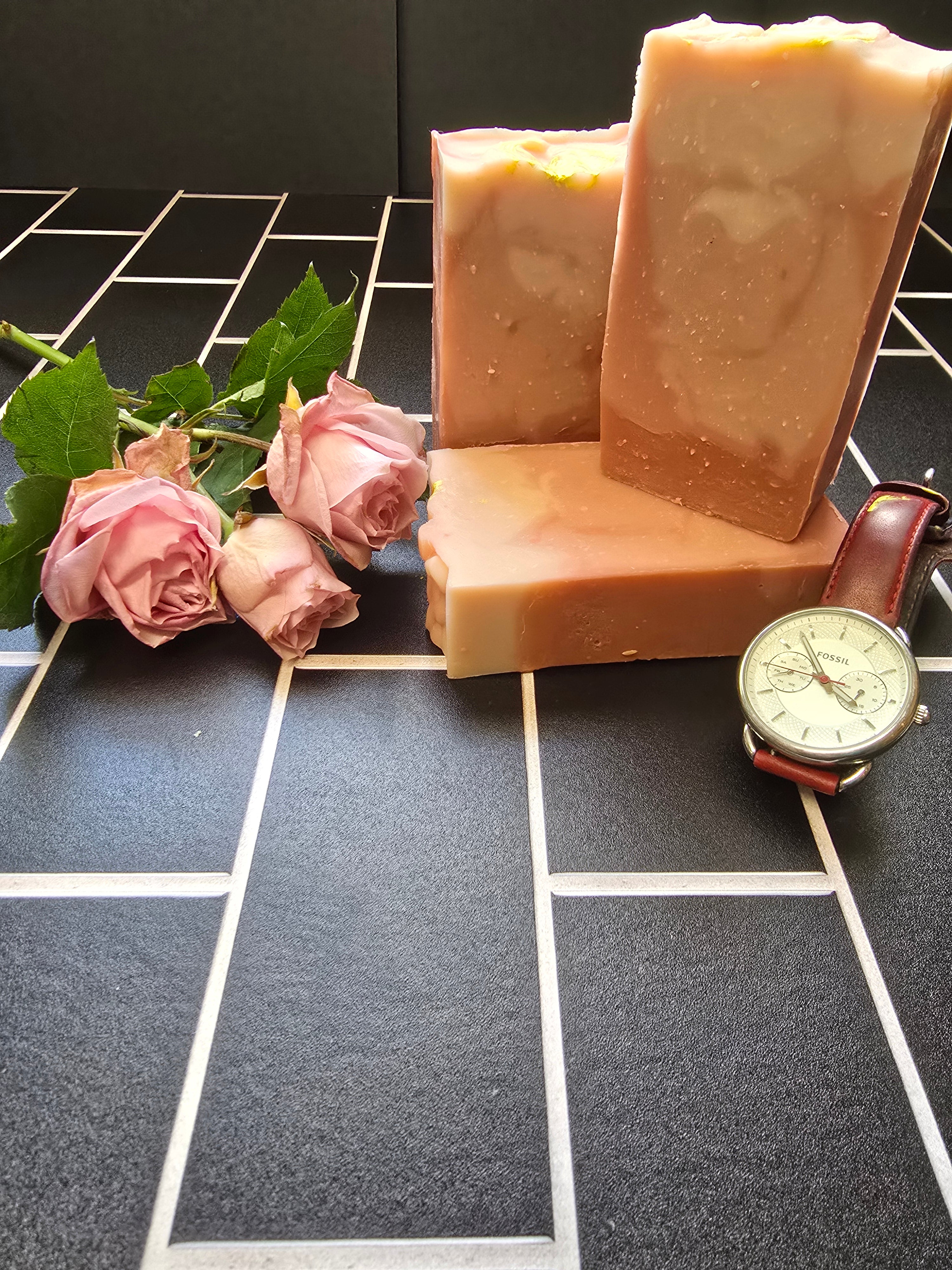 Rose & Leather