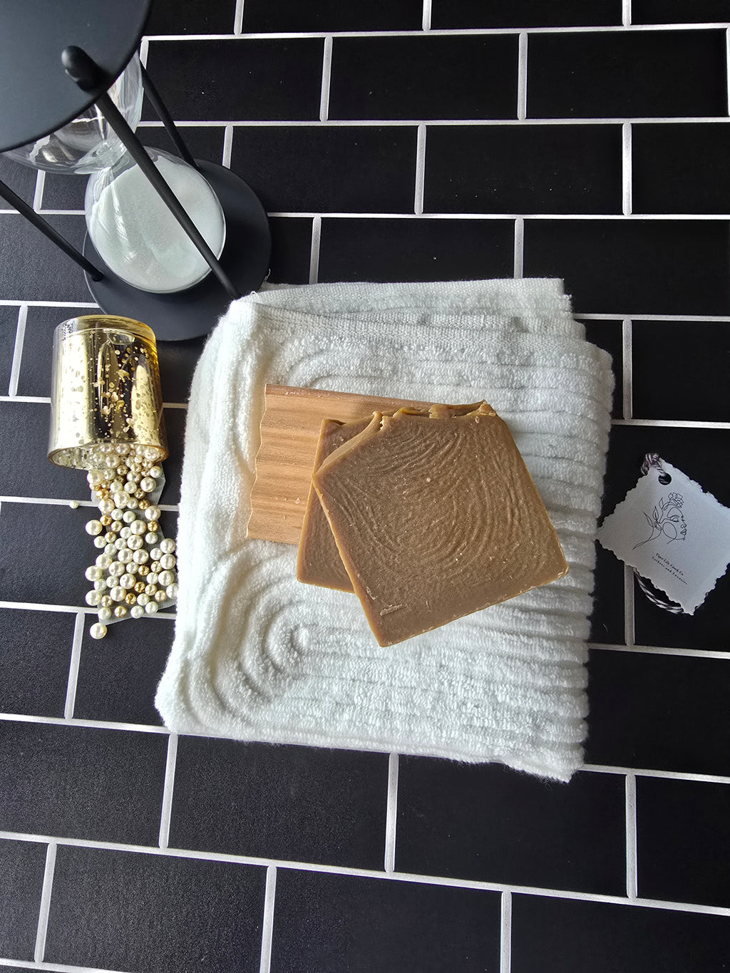 Pine Tar w Beeswax Soap
